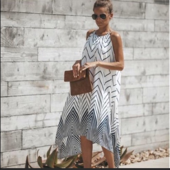 NWOT VICI Geo Printed Handkerchief Dress - Picture 1 of 6